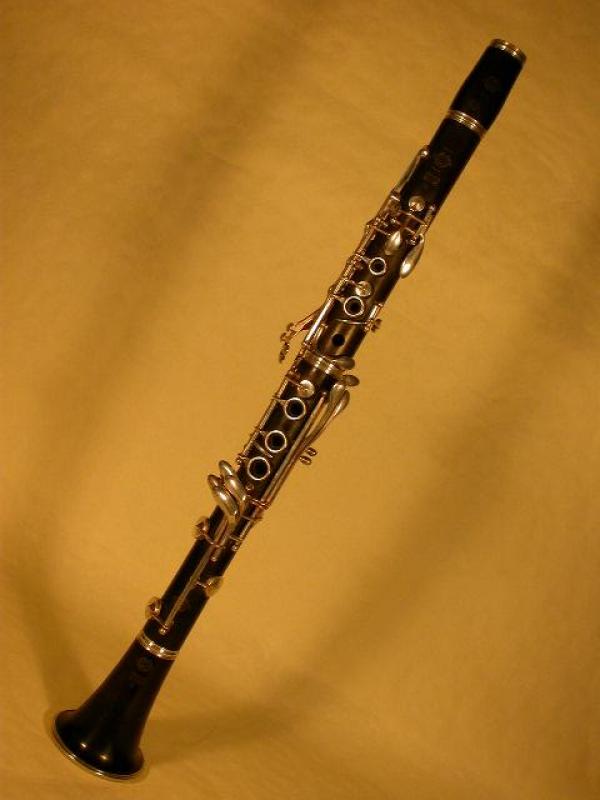 CLARINETTE  DE  SELMER, Plus d'infos...