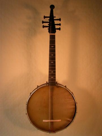 UNUSUAL BANJO GUITAR, More Informations...