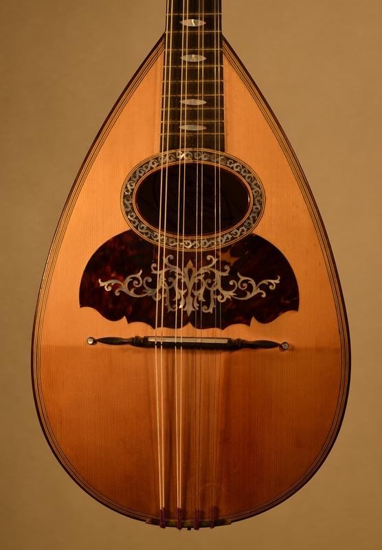 MANDOLIN BY GENNARO AND ACHILLE VINACCIA NAPOLI 1896, More Informations...