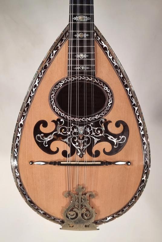 MANDOLIN BY GIUSEPPE VINACCIA 1909, More Informations...