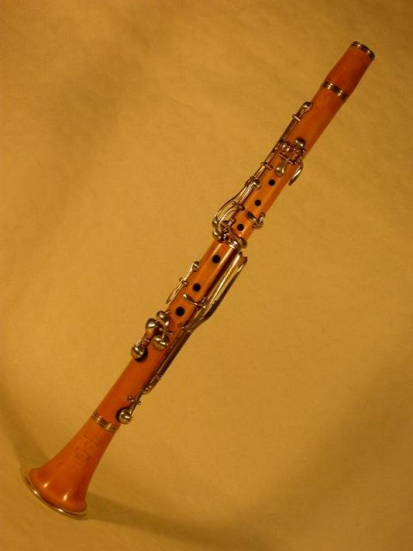 CLARINET  BY  COUESNON, More Informations...