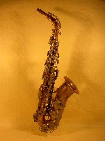 SAXOPHONE  ALTO BY  COUESNON, More Informations...